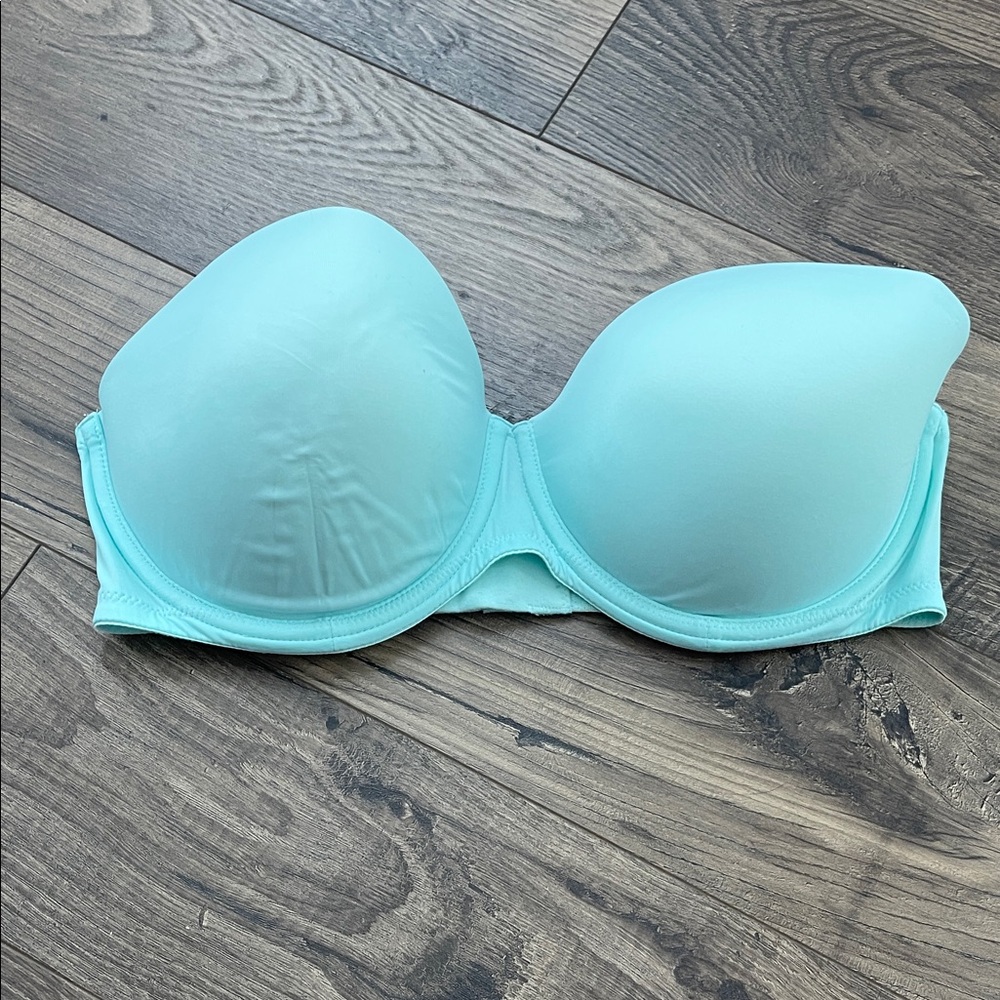 Pink aqua strapless pushup bra